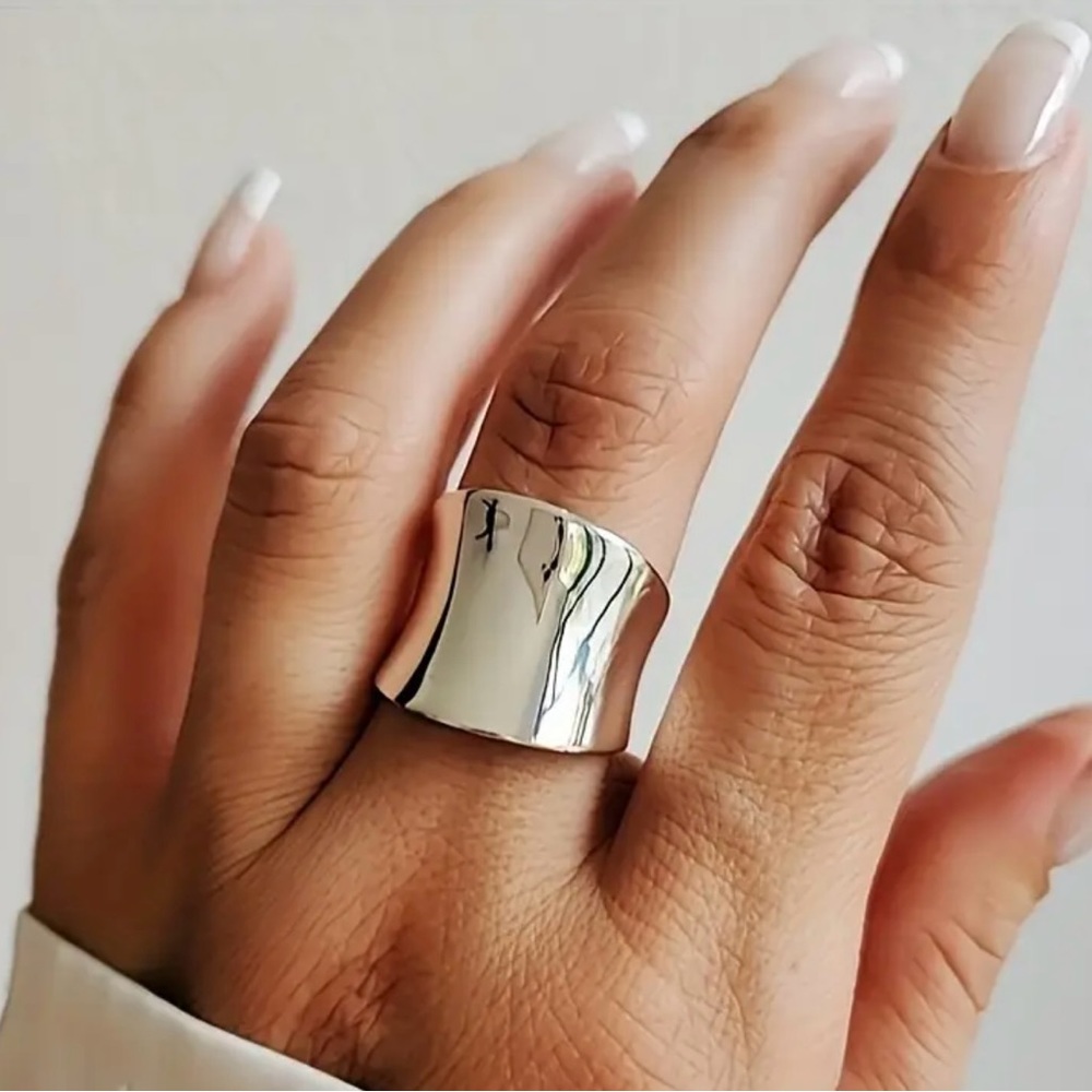 New! Concave Silver Tone Ring